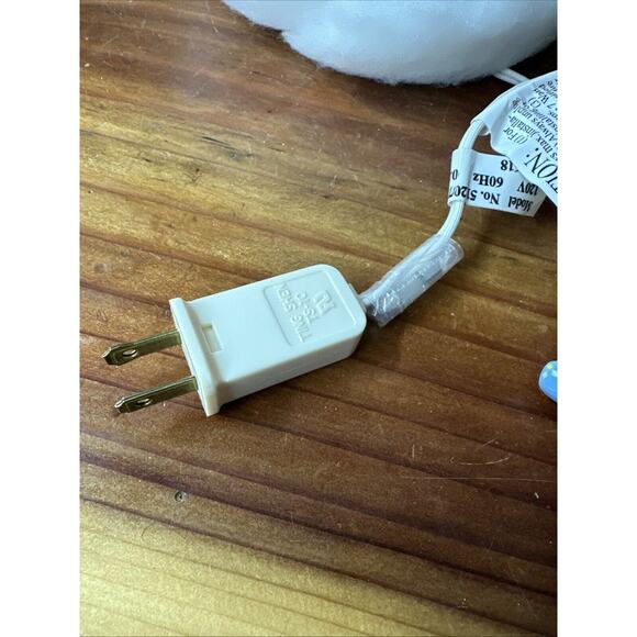 Trendmasters Christmas Snowman Light-Up Table Top Figurine 12” - Picture 7 of 7